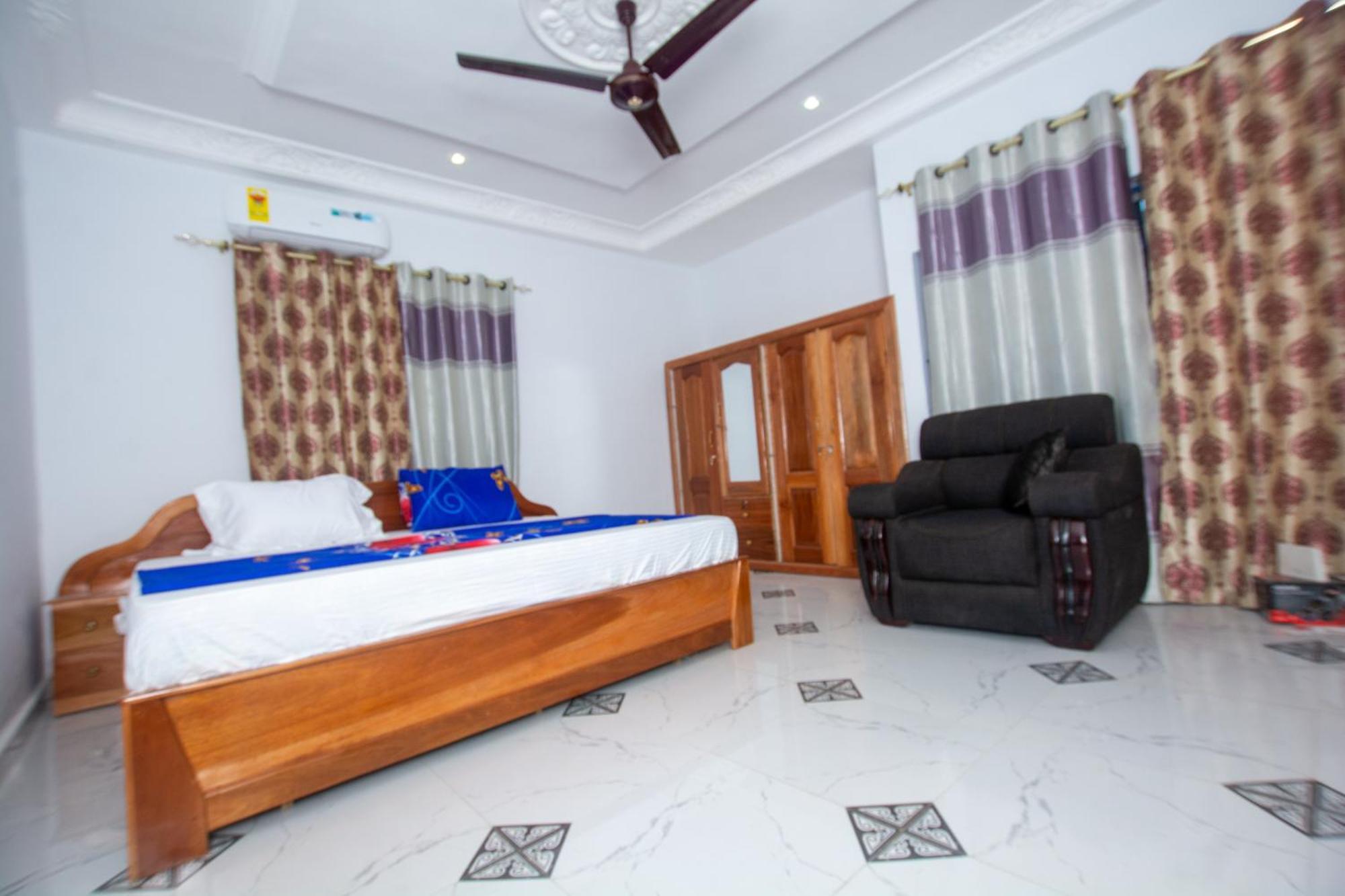 Yaa Asantewaa Inn Ejisu エクステリア 写真